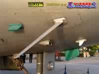 右侧机头刀型天线